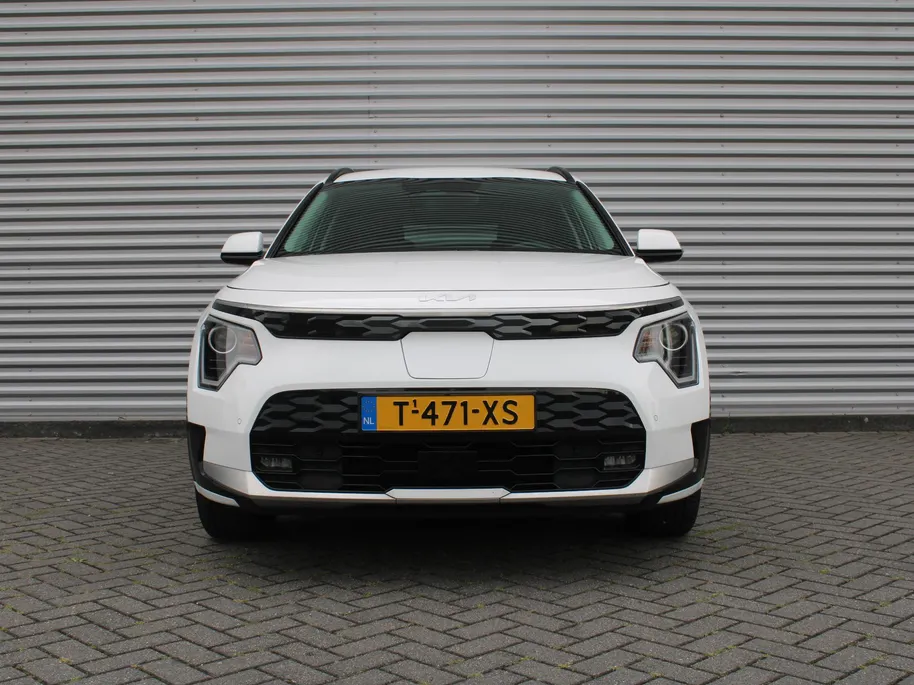 Kia Niro EV Edition 64.8 kWh | Stuur-/stoelverwarming | Camera | Cruise adapt. | Navi | 17' LM | Clima |