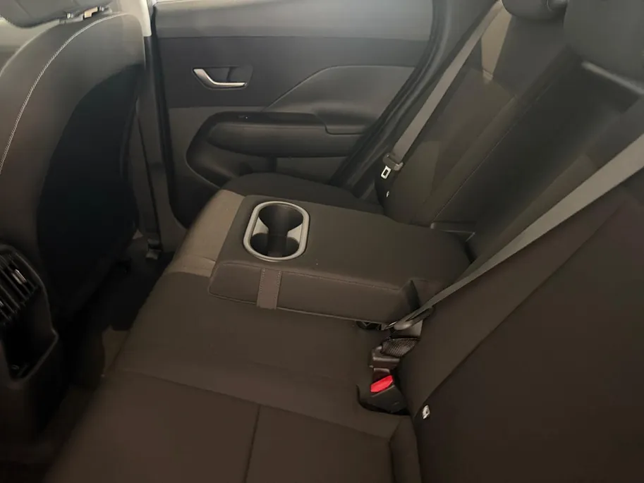 Hyundai Kona Electric PURE EDITION | 48.6 KWH | Z&Z MEGA ACTIE | 33.990,- RIJKLAAR |
