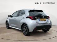 Toyota Yaris Hybrid Team D Apple/Android | Camera | Cruise control