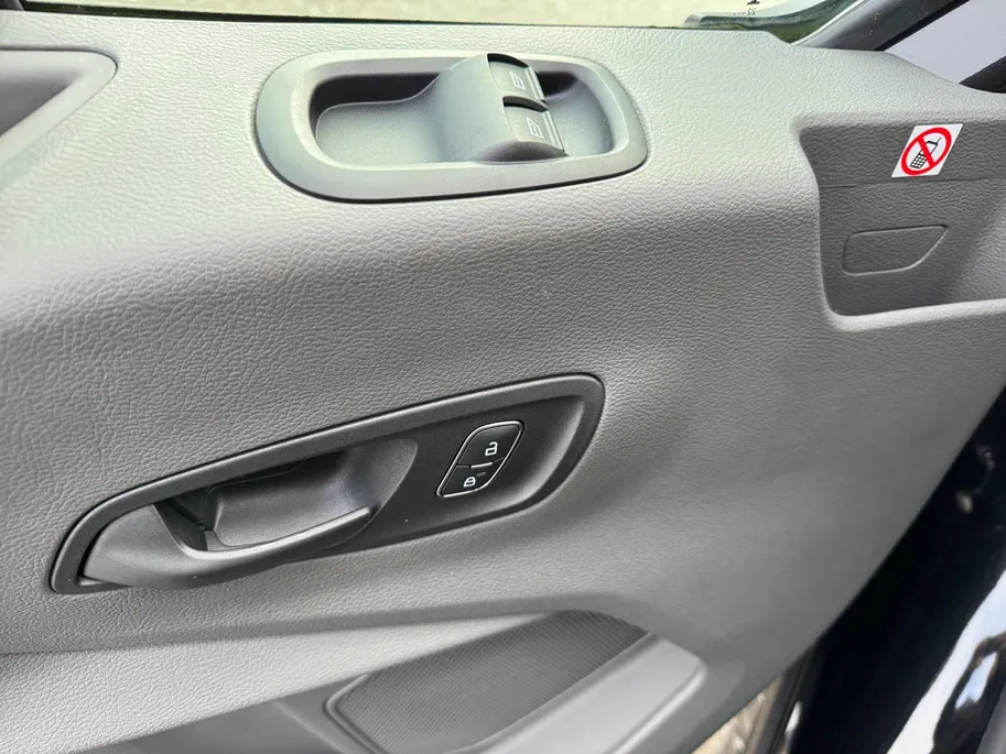 Ford E-Transit 350 L3H2 Trend 68 kWh | Uit Voorraad Leverbaar | Prijs inclusief €8.285,- Ready Set Ford Bonus | 257km WLTP Rijbereik | PRO Onboard Charging | Driver Assistance Ultimate