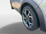 Kia XCeed 1.5 T-GDI MHEV DynamicPlusLine Automaat | 1e Eigenaar | Dealer Onderhouden | Camera | Stoel- & Stuurverwarming | Trekhaak | 2-Zone Climate Control | Navigatie | Fabrieksgarantie t/m 2-4-2028 +3x 1 jaar* | NAP