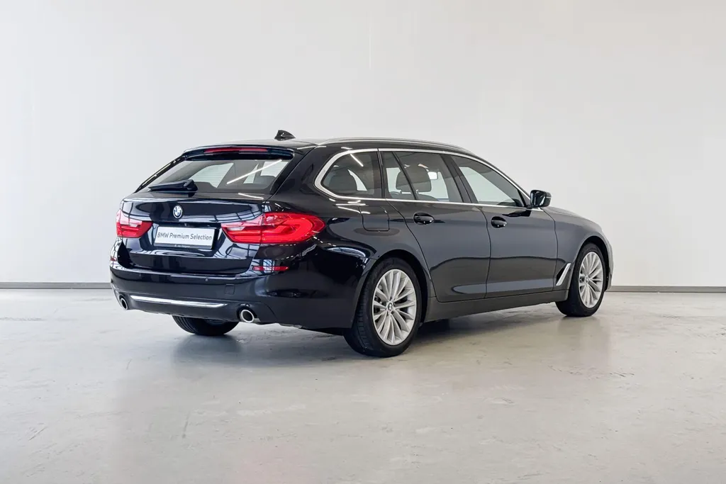 BMW 5 Serie Touring 520i High Executive Edition
