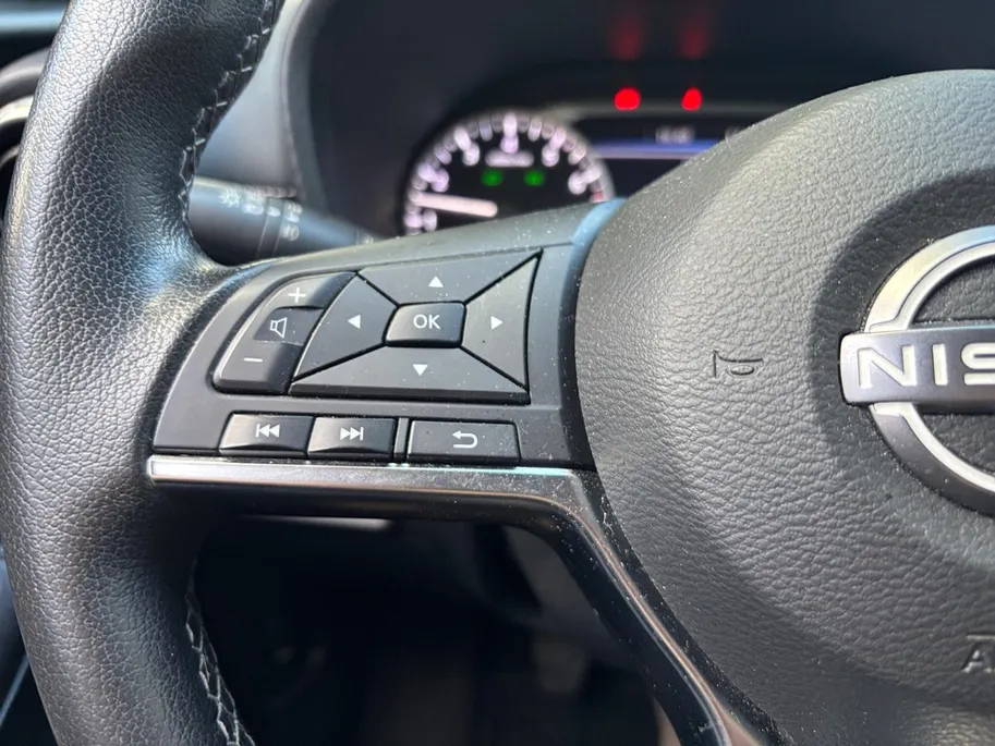 Nissan Juke 1.0 DIG-T N-Connecta | NL auto | Lane assist | Adaptive cruise control | Achteruitrijcamera | Parkeersensoren voor en achter