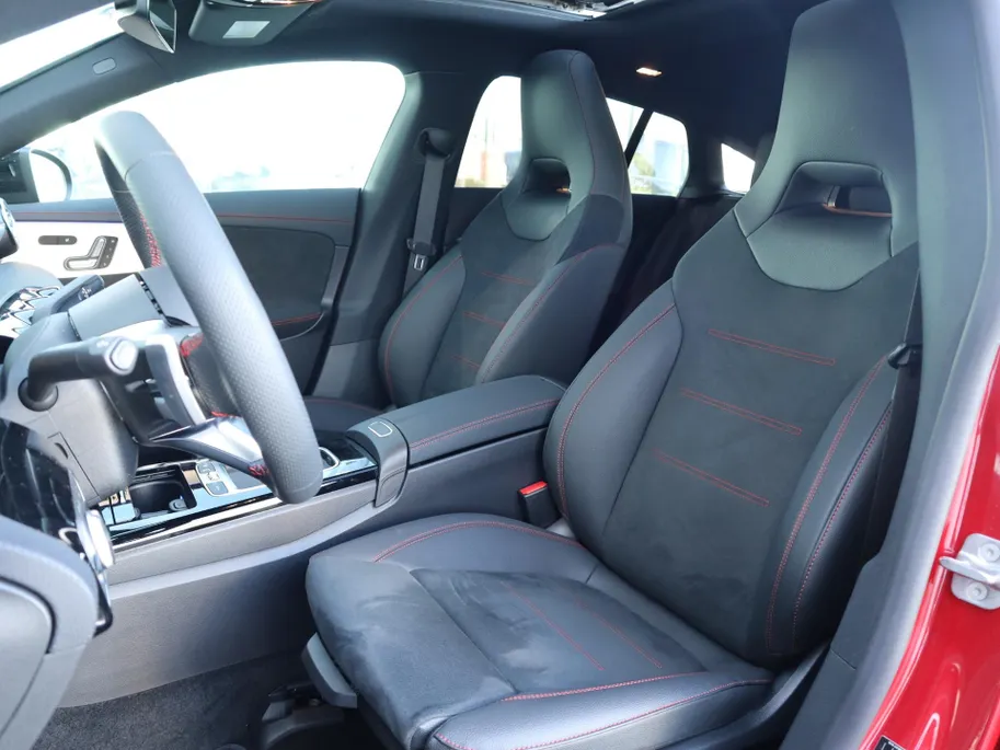 Mercedes-Benz CLA Shooting Brake 180 Star Edition AMG Line LIMITED