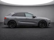 Audi Q8 55 TFSIe 381pk Tiptronic Quattro Pro Line S · Panoramadak · 360 Camera · Wegklapbare Trekhaak · Apple/Android Car Play · Luchtvering · 23'' Inch ·