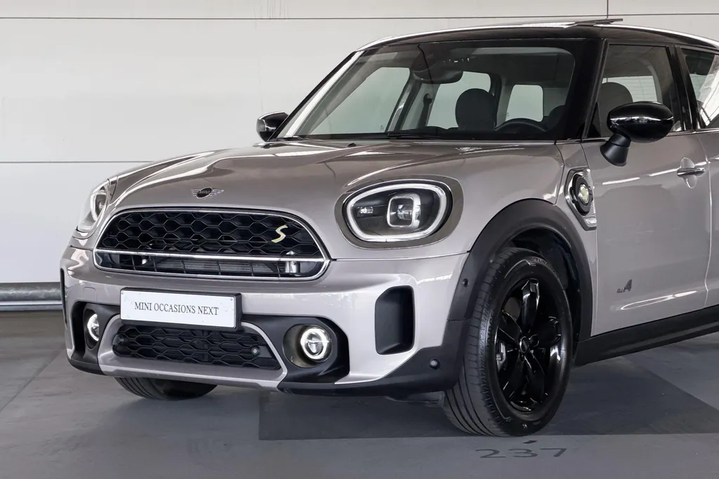 MINI Countryman Cooper SE ALL4 Classic