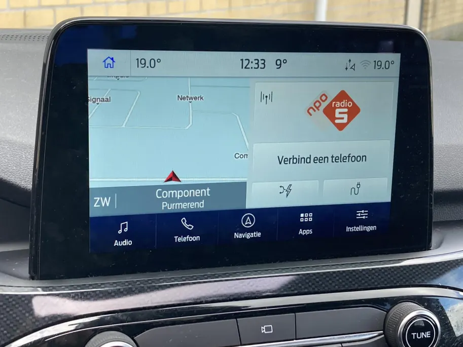 Ford Kuga 2.5 PHEV 225 ST-Line X Panoramadak- Driver Asstance Pack - 19inch LM velgen - Draadloos opladen