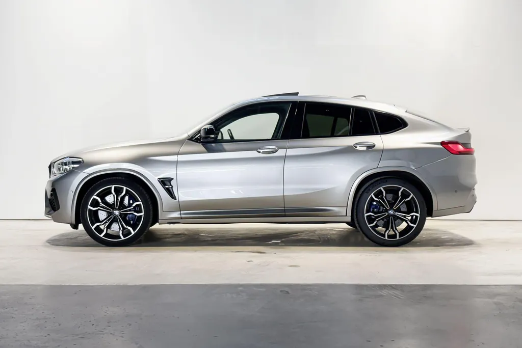 BMW X4 M Competition Package