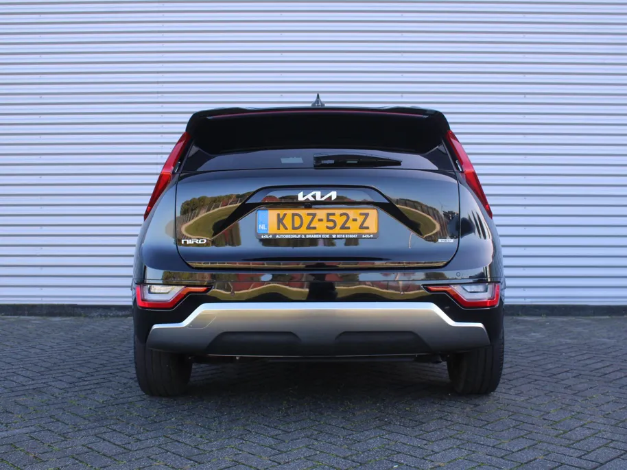 Kia Niro 1.6 GDi Hybrid DynamicPlusLine | Schuif-/kanteldak | Stuur-/stoelverwarming | Cruise adapt. | Camera | HUD | LED | Clima | 16' LM | Navi |