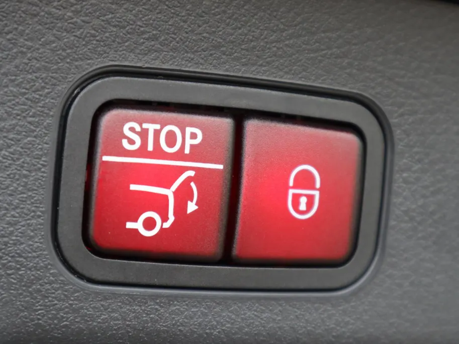 Mercedes-Benz EQB 250+ Business Solution AMG 7p. 71 kWh l Keyless l Achteruitrij camera l Stoelverwarming l Memory