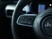 Jeep Avenger 1.2 e-Hybrid Summit | Navi | JBL | Camera | Winter | 18"