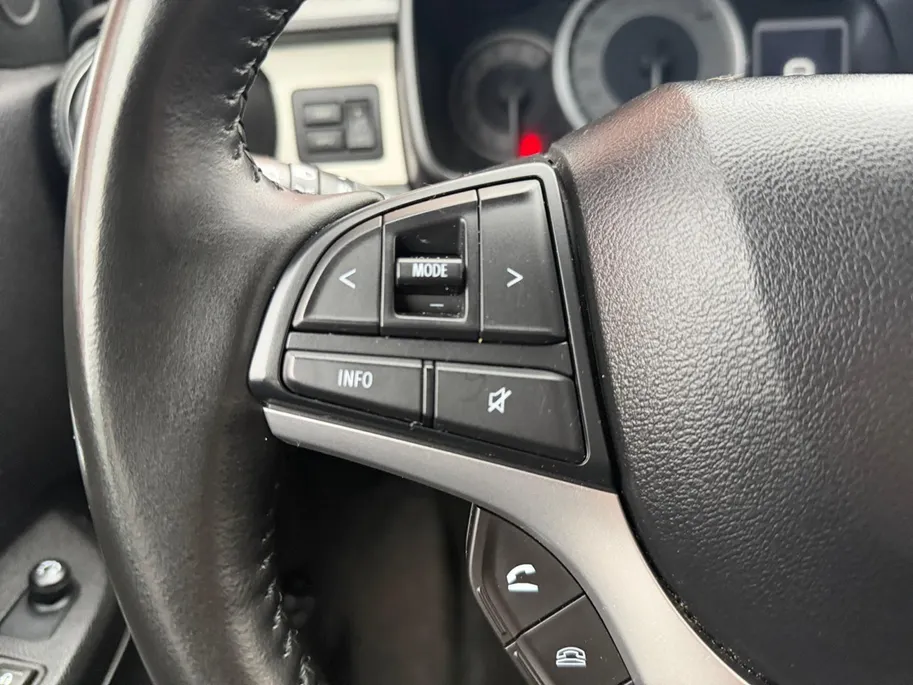 Suzuki Ignis 1.2 Smart Hybrid Style 83PK | Climate Control| Camera| Navigatie| Stoel verwarming| Metallic lak|  Hoog zitter| Cruise Control| Lichtmetalen velgen| NL auto