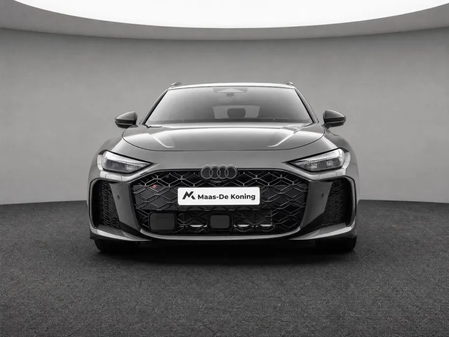 Audi RS5 Avant e-hybrid quattro 639 PK · Keramisch · RS design pakket · Panorama-glasdak · Optiekpakket forged carbon