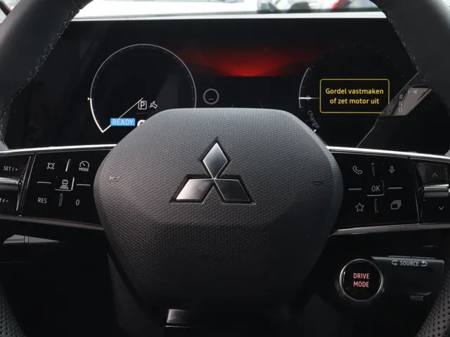 Mitsubishi Eclipse Cross Intense+ 87 kWh | Stuur/Stoel Verwarming | 360* Camera