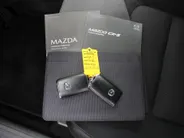 Mazda CX-5 2.0 e-SkyActiv-G AT M Hybrid 165PK Centre-Line C+C | Trekhaak | LED | Navi | Clima | Camera | Dodehoek detectie | Stoel-/stuurverwarming | PDC | 17' LM |