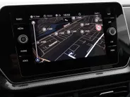 Volkswagen T-Cross 1.5 TSI 150pk DSG R-Line Edition Camera · Afneembare trekhaak · Stoelverwarming · Matrix LED · Apple/Android Car Play · 17'Velgen ·