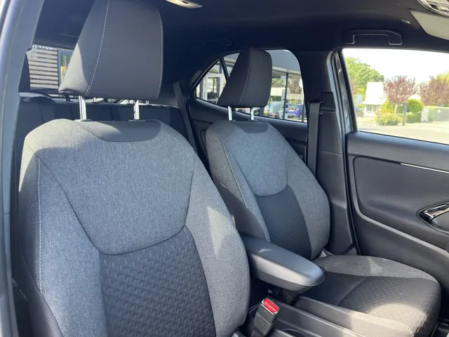 Toyota Yaris Cross 1.5 Hybr 115 Dynamic | Comfort Pack | Stoel + Stuur verw. VERKOCHT
