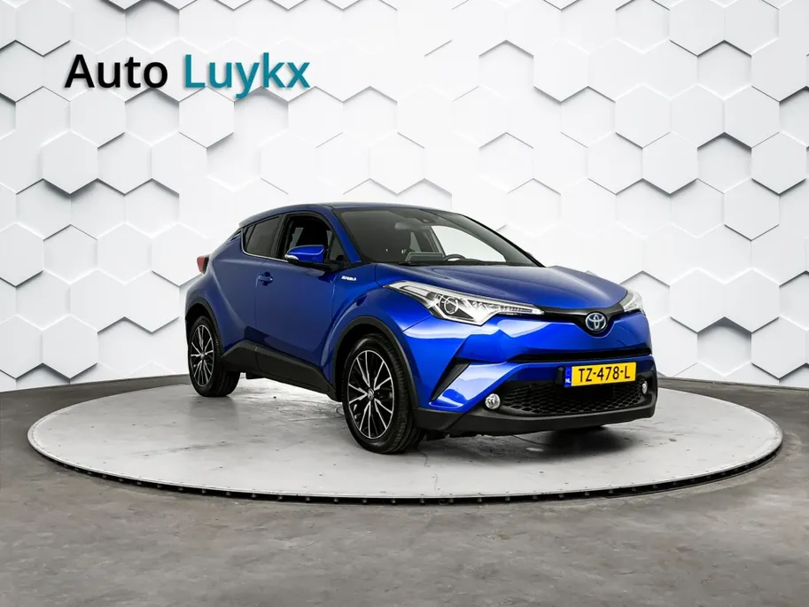 Toyota C-HR 1.8 Hybrid Dynamic Automaat | Navigatie | 18'' L.M. Velgen | Parkeercamera