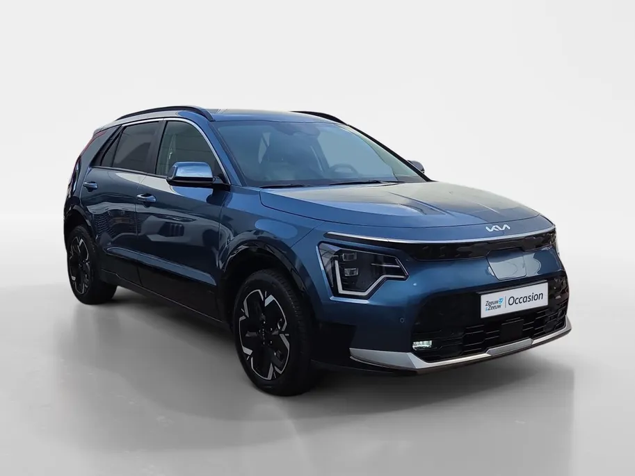 Kia Niro EV Edition Advanced 64.8 kWh Accu 100% | 1e Eigenaar | Dealer onderhouden | Cruise Control Adaptief | Stoelverwarming | Camera | Apple Carplay & Android Auto | Leder | Fabrieksgarantie t/m 28-3-2031 + 3x 1 jaar* | NAP