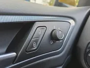 Volkswagen Golf 1.0 TSI Highline Business R | Panoramadak | Virtual Cockpit | Achteruitrijcamera | Apple/Android Auto | Dynaudio | 12 maanden garantie |