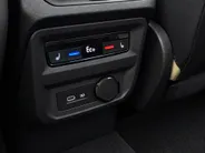 Volkswagen Tiguan 1.4 245pk DSG TSI eHybrid Life · Lederen Bekleding ·  Camera · Wegklapbare Trekhaak · Elek. Voorstoel · Apple/Android Car Play · 18'' Inch · Stuur-, Stoel & achterbank verwarmd ·