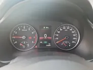 Kia Stonic 1.0T MHEV GT-PlusLine | Schuifdak | Stoel en stuurverwarming | Navigatie | Camera | Climate control | Cruise control | Getinte ramen achter | Parkeersensoren voor en achter |
