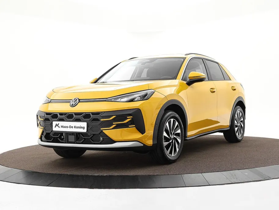 Volkswagen T-Roc Life First Edition 1.5 eTSI 116 PK 7 versn. DSG · Achteruitrijcamera · Comfort pakket · Voorraad OUTLET · Prijs is inclusief inruilpremie ·