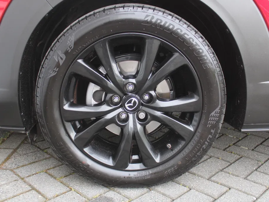 Mazda CX-30 2.0 e-SkyActiv-G M Hybrid Homura | Trekhaak | Camera | Stoelverwarming | HUD | 18" LM | Dodehoek detectie | Elek. achterklep | Cruise adapt. | LED |