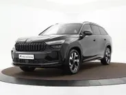 Škoda Kodiaq Sportline Business 1.5 TSI PHEV 150 kW / 204 PK | Black Magic | 19'' tirsuli aero velgen | Trekhaak wegklapbaar | 4000,- inruilvoordeel