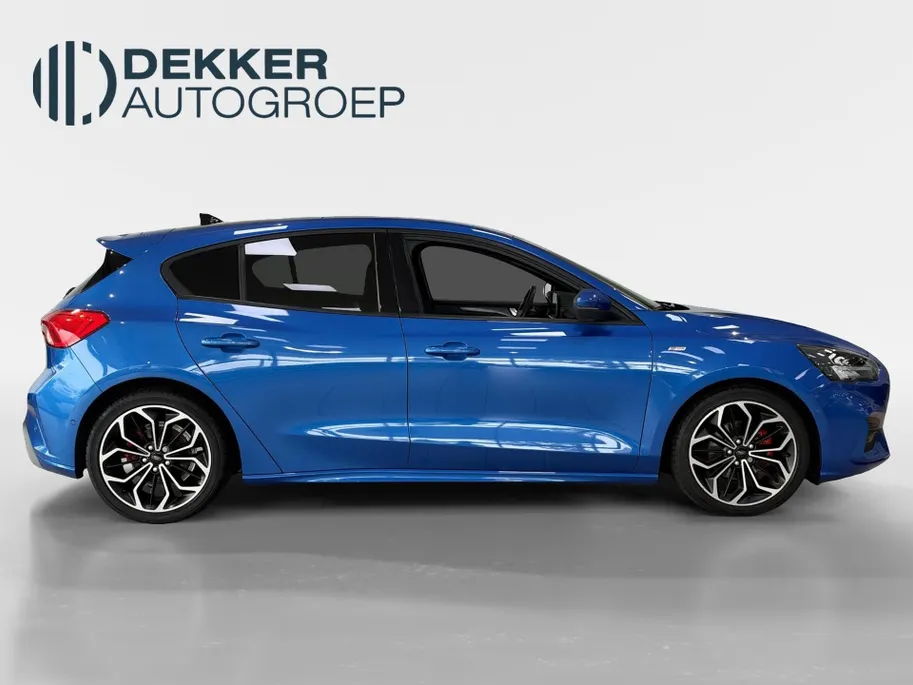 Ford Focus 1.0 EcoBoost ST Line Business