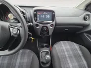 Peugeot 108 1.0 e-VTi Active | Zeer nette auto | Apple CarPlay & Android Auto | Volledig onderhouden | Achteruitrijcamera | 12 Maanden BOVAG Garantie |