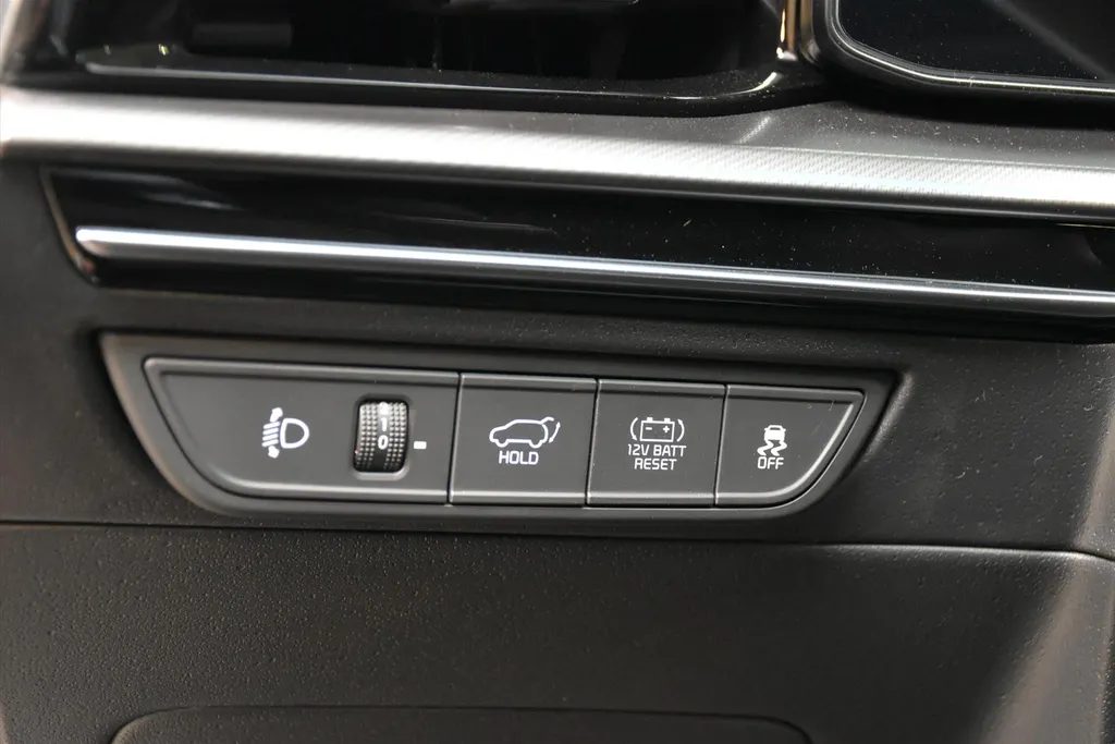 Kia e-Niro 1.6 GDi Hybrid 138pk DCT6 DynamicLine