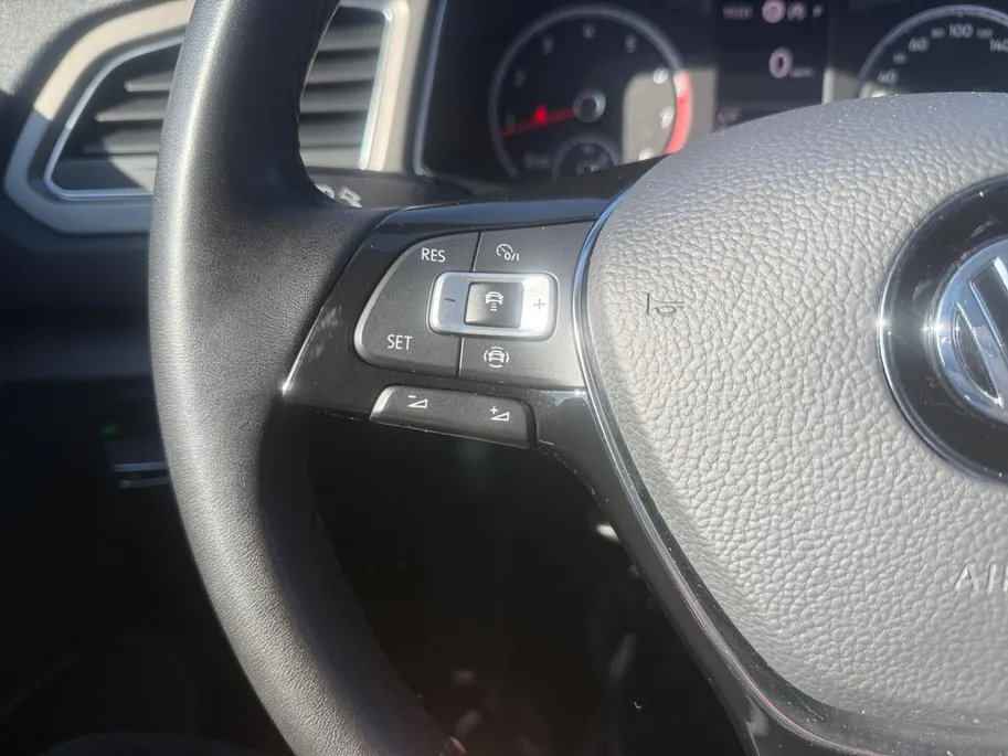 Volkswagen T-Roc 1.5 TSI Sport | Automaat | Apple Carplay/Android Auto | Trekhaak | Navigatie | Climate Control | Cruise Control | DAB | Goed Onderhouden