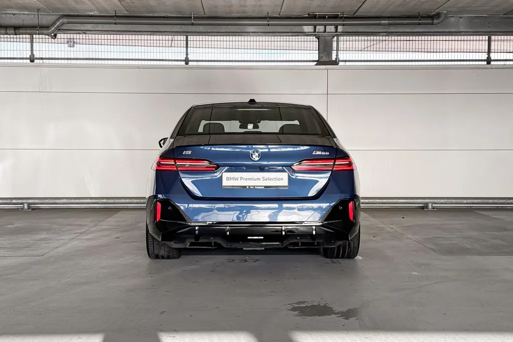 BMW i5 Sedan M60 xDrive 84 kWh