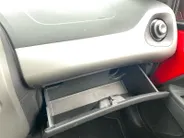 Citroën C1 1.0 e-VTi Feel | Airco | Stuurbediening | Bluetooth | Trekhaak | Elektrische Ramen | Cruise Control | 12 Maanden Bovag Garantie