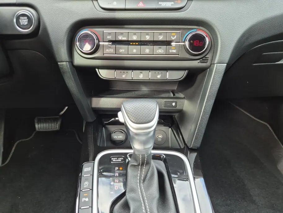 Kia Ceed Sportswagon 1.0 T-GDi MHEV Design Edition | Camera | Climate Control | Stoelverwarming | Stuurverwarming | Cruise Control | Carplay/Android Auto |