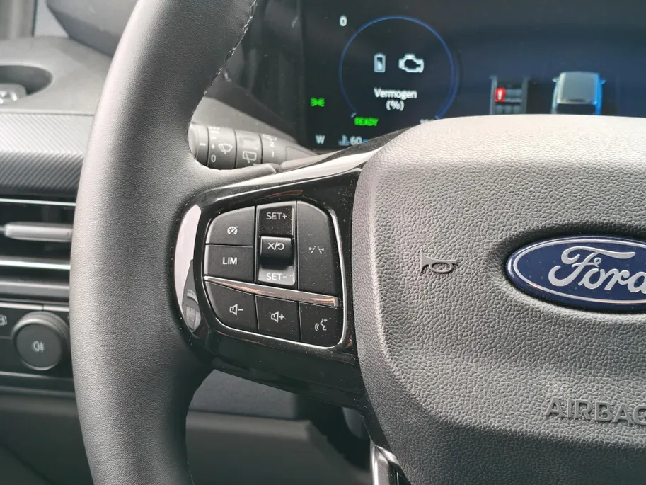Ford Transit Custom 340 2.5 PHEV L2H1 Limited Kombi 9-persoons