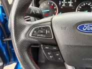 Ford EcoSport 1.0 EcoBoost ST-Line | Stoel/Stuur/Voorruitverwarming | Parkeersensoren Achter | Apple/Android Carplay | Half Leder |
