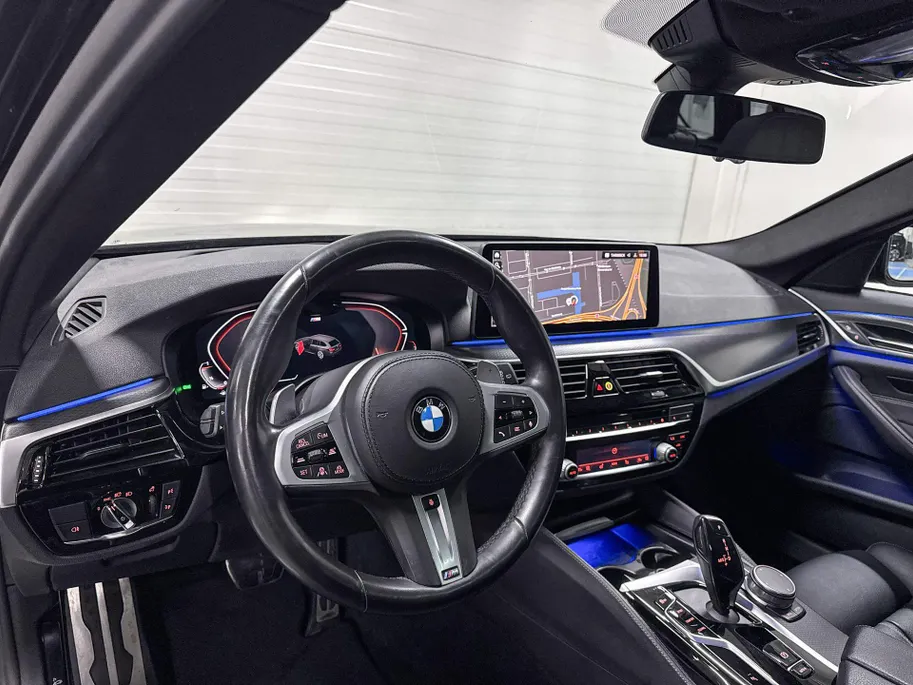 BMW 5 Serie Touring 540i xDrive High Executive