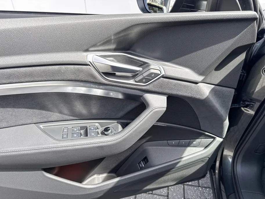 Audi e-tron 55 quattro S edition 95 kWh