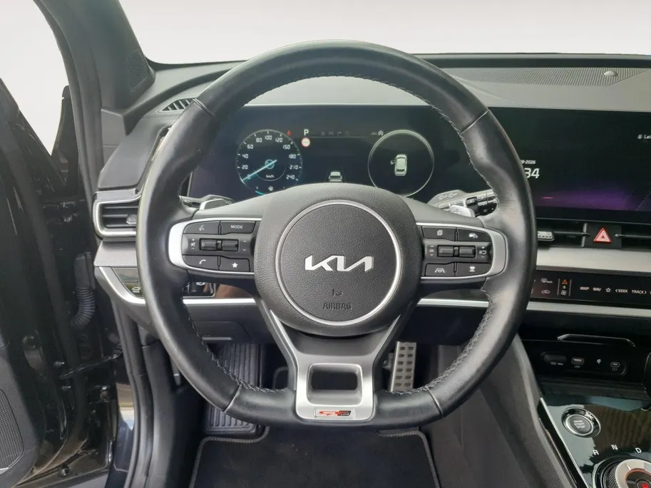 Kia Sportage 1.6T MHEV GT-Line | Stoel en stuurverwarming | Panorama schuifdak | Camera | Elektrisch bedienbare voorstoelen | Apple Carplay / Android Auto | Elektrische achterklep |