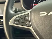 Dacia Sandero Stepway 100PK TCe ECO-G Up&Go | 1e eigenaar | Navi | Camera | Parkeersensoren | Apple CarPlay/Android Auto | Lichtmetalen Velgen | Climate Control | Cruise Control | Armsteun |
