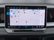 Volkswagen Tayron 1.5 eHybrid 272pk DSG R-Line Edition · Panoramadak · Inklap. Trekhaak · 360 Camera · Matrix LED · Dodehoeksensor · Stuur- & Stoelverwarming · Garantie t/m 16-02-2030 of 100.000km