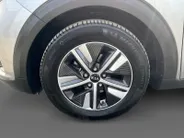 Kia Niro 1.6 GDi Hybrid DynamicLine | Lage kilometerstand | Dealeronderhouden | Climate Control | Parkeercamera | Parkeersensoren