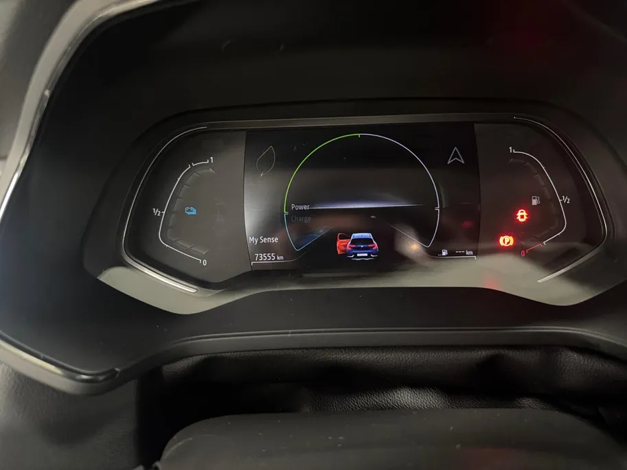Renault Captur 1.6 E-Tech Hybrid 145 Intens Camera | Navi | CarPlay | Climate Control | Keyless