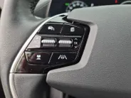 Kia Niro EV Edition 64.8 kWh | Afneembare Trekhaak | Climate Control | Cruise Control | Camera | Navigatie | Stoelverwarming | Stuurverwarming |
