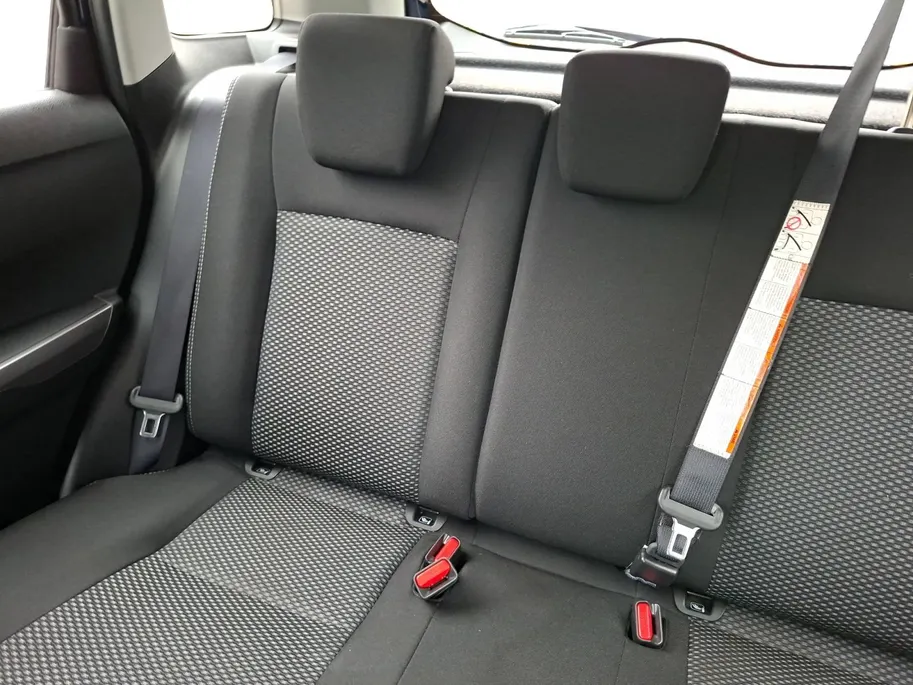 Suzuki Vitara 1.5 Hybrid Select Rhino Edition automaat | Hoge instap | Navigatie | Stoelverwarming | Adaptieve cruise control