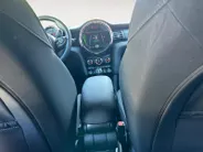MINI 5-Deurs 1.5 Cooper Chili Nu rijklaarprijs!