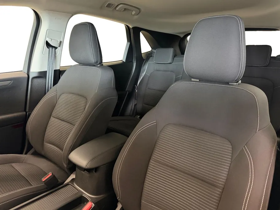 Ford Kuga 1.5 ECOBOOST | TITANIUM | 1600KG TREKGEWICHT | NL-AUTO |