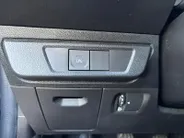 Dacia Sandero 1.0 TCe 100 Bi-Fuel Expression | LPG | Trekhaak | Cruise | Camera |